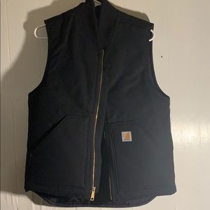 Carhartt vest, small in men’s !
